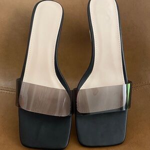 Women’s clear heels sandals pump shoe..